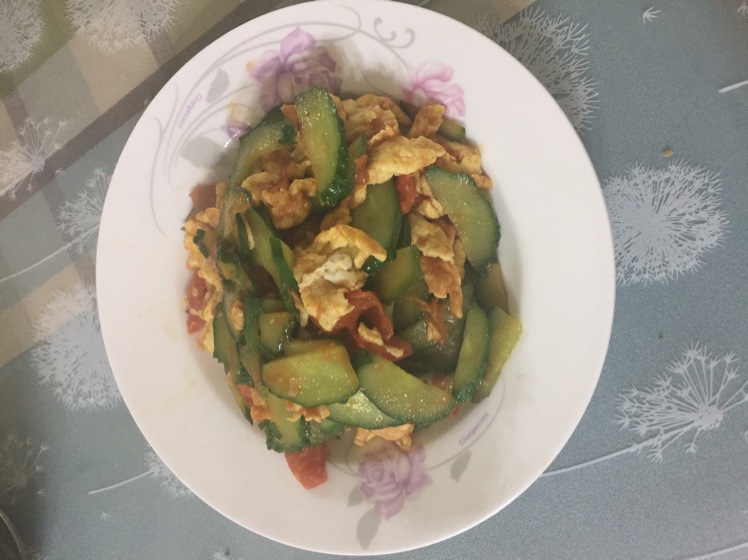 小黄瓜炒蛋成品图