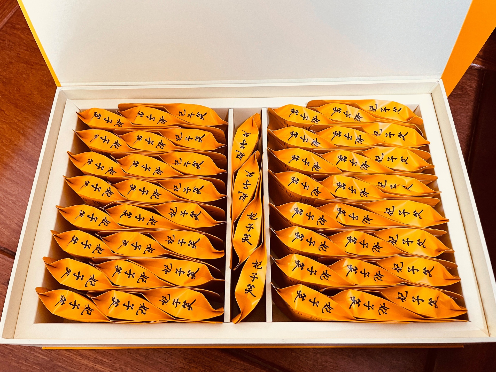 妃子笑珠珠礼盒包装展示