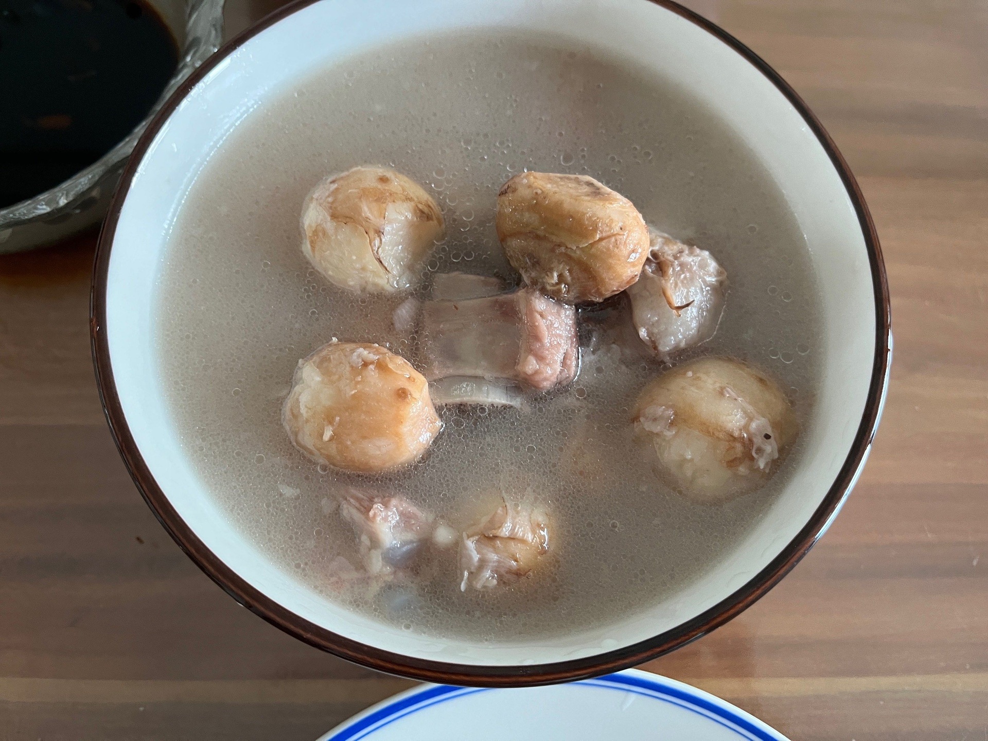 湘莲煲汤成品图