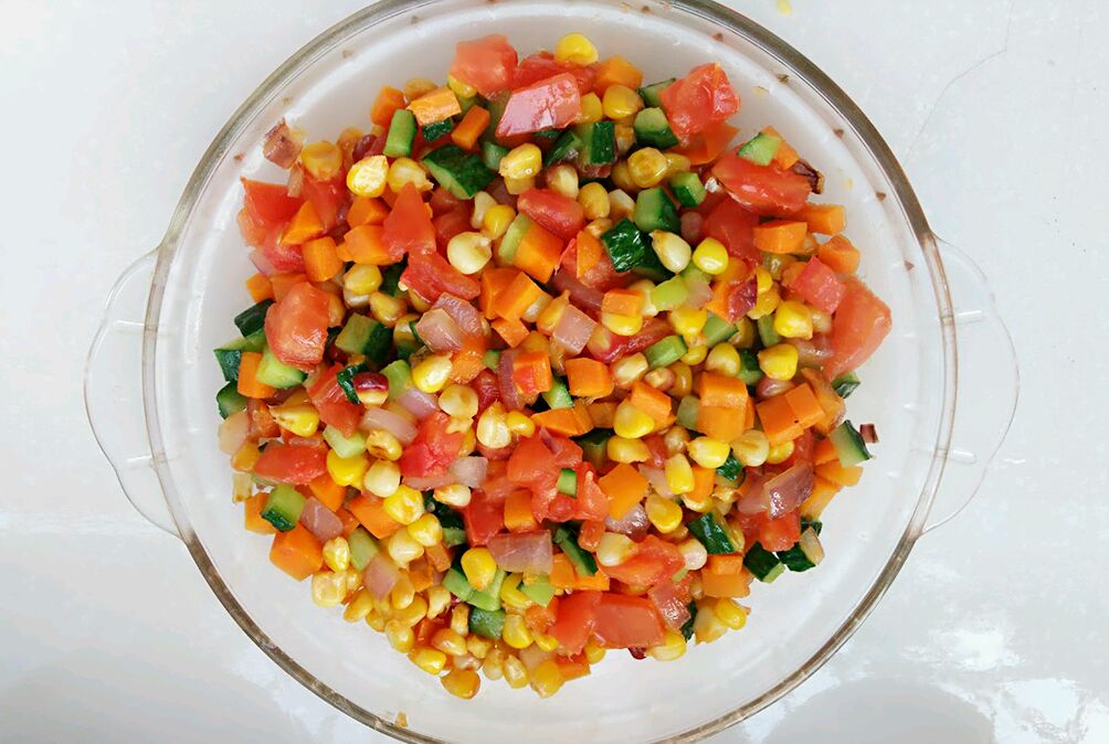 水果玉米沙拉搭配