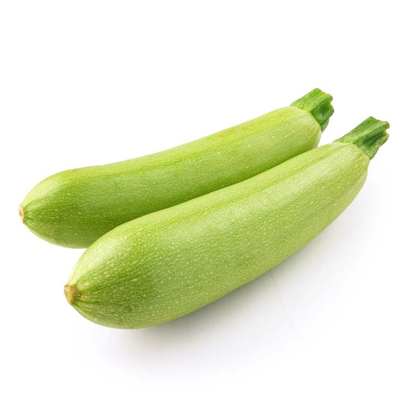 西葫芦与黄瓜新鲜对比特写