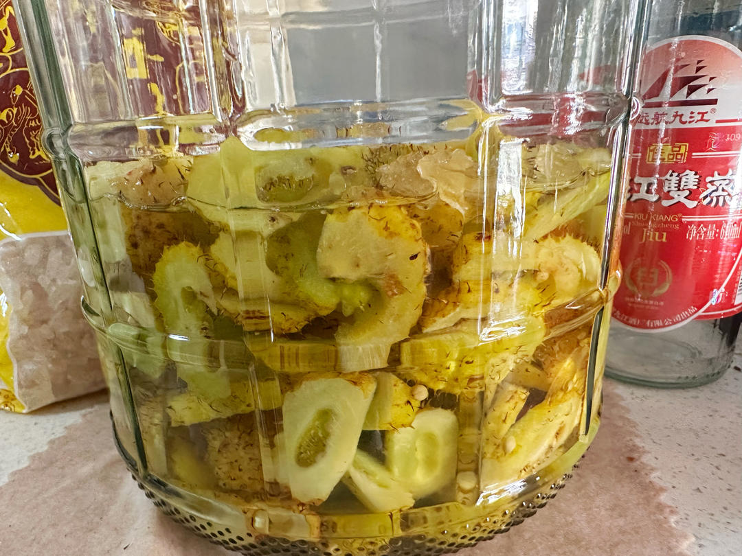 苦瓜苹果柠檬混合打汁