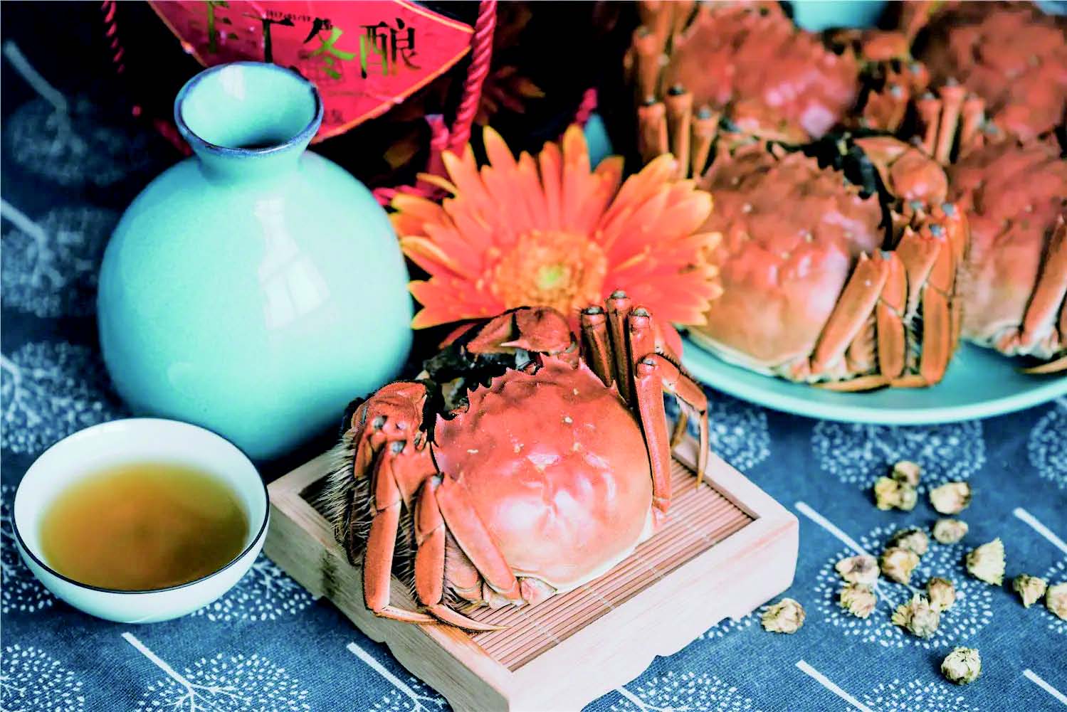 大闸蟹宴席全景图