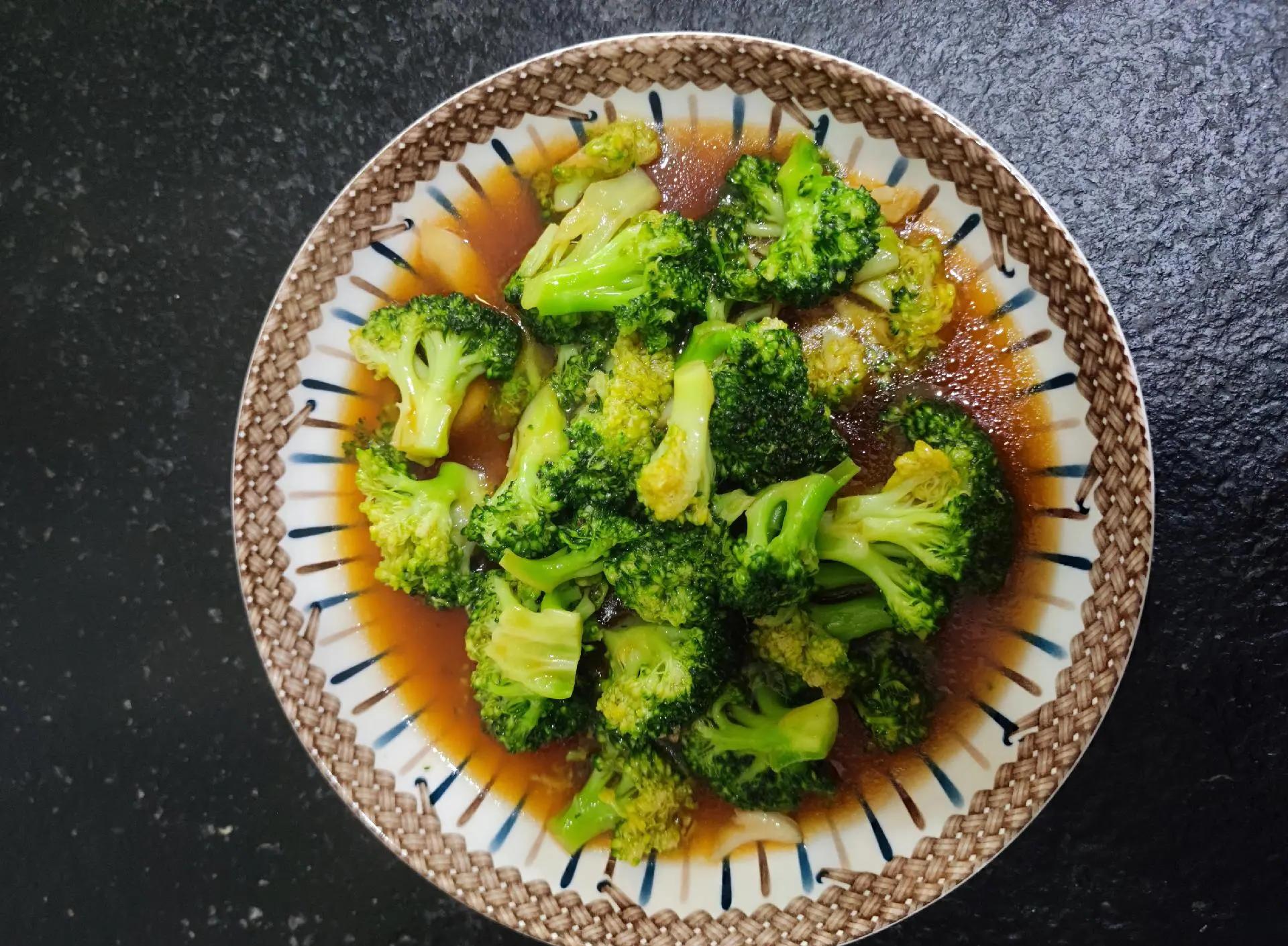 蚝油西兰花成品特写