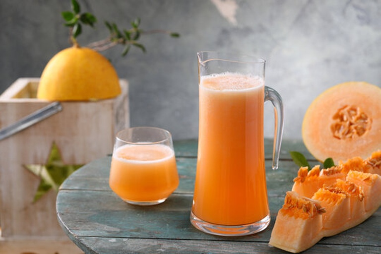 哈密瓜果汁成品展示