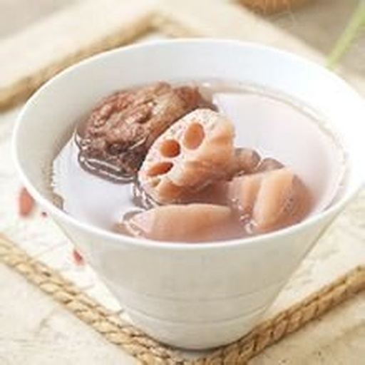 脆莲藕健康应用场景拼图：左上青少年戴护目镜吃藕片、右上术后康复者手持藕汤碗、左下IBS患者记录饮食日记本特写（页面标注'脆莲藕-耐受'）