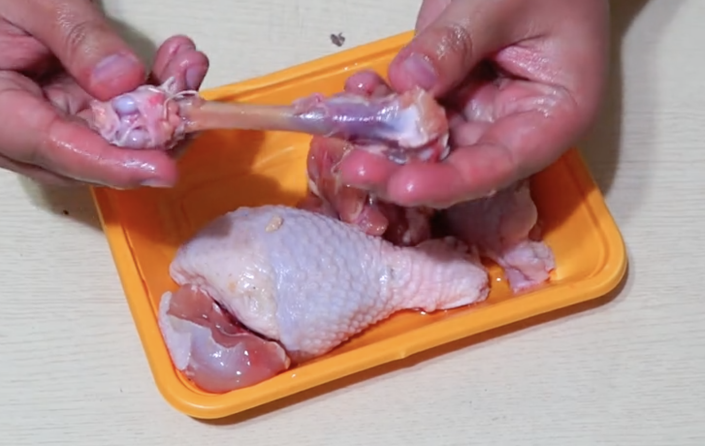 鸡腿烹饪方式示意图