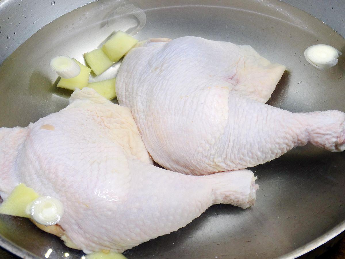 葱烧鸡腿制作过程图