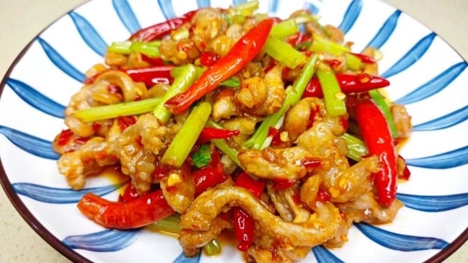 香芹与猪耳朵食材摆盘图