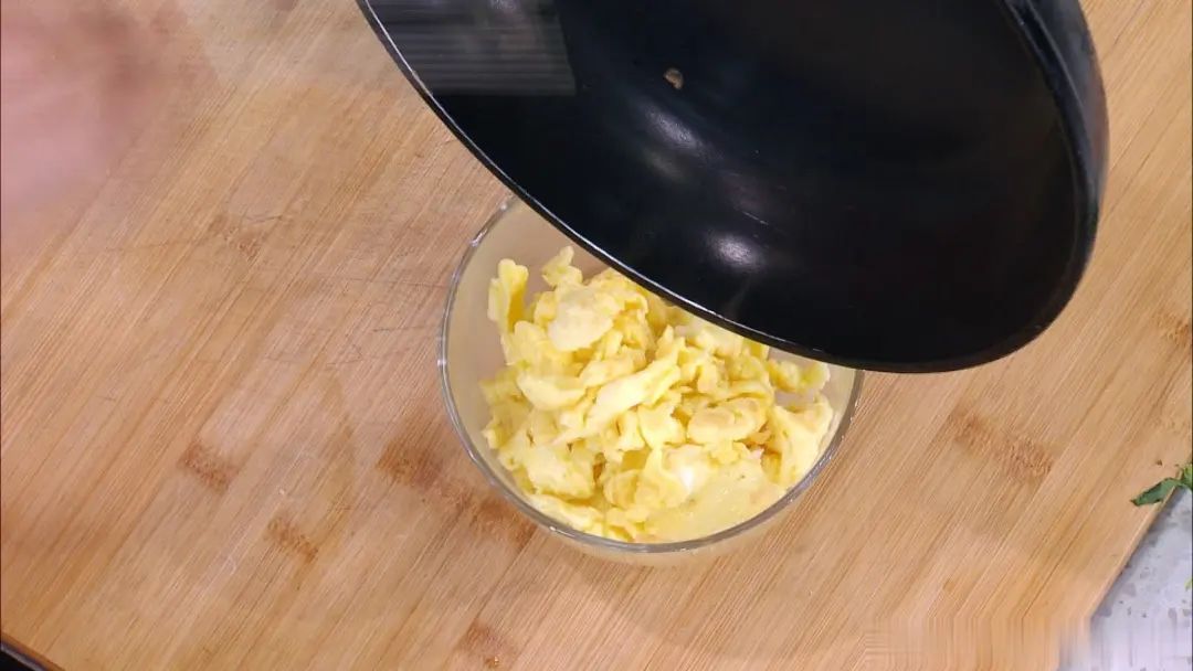 芸豆炒鸡蛋制作过程