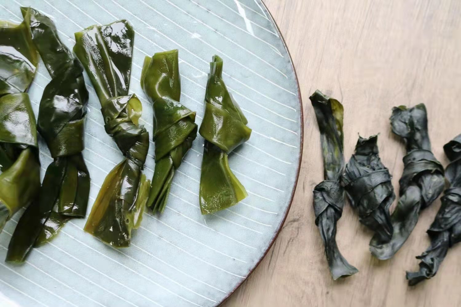 海带结炖豆腐烹饪图