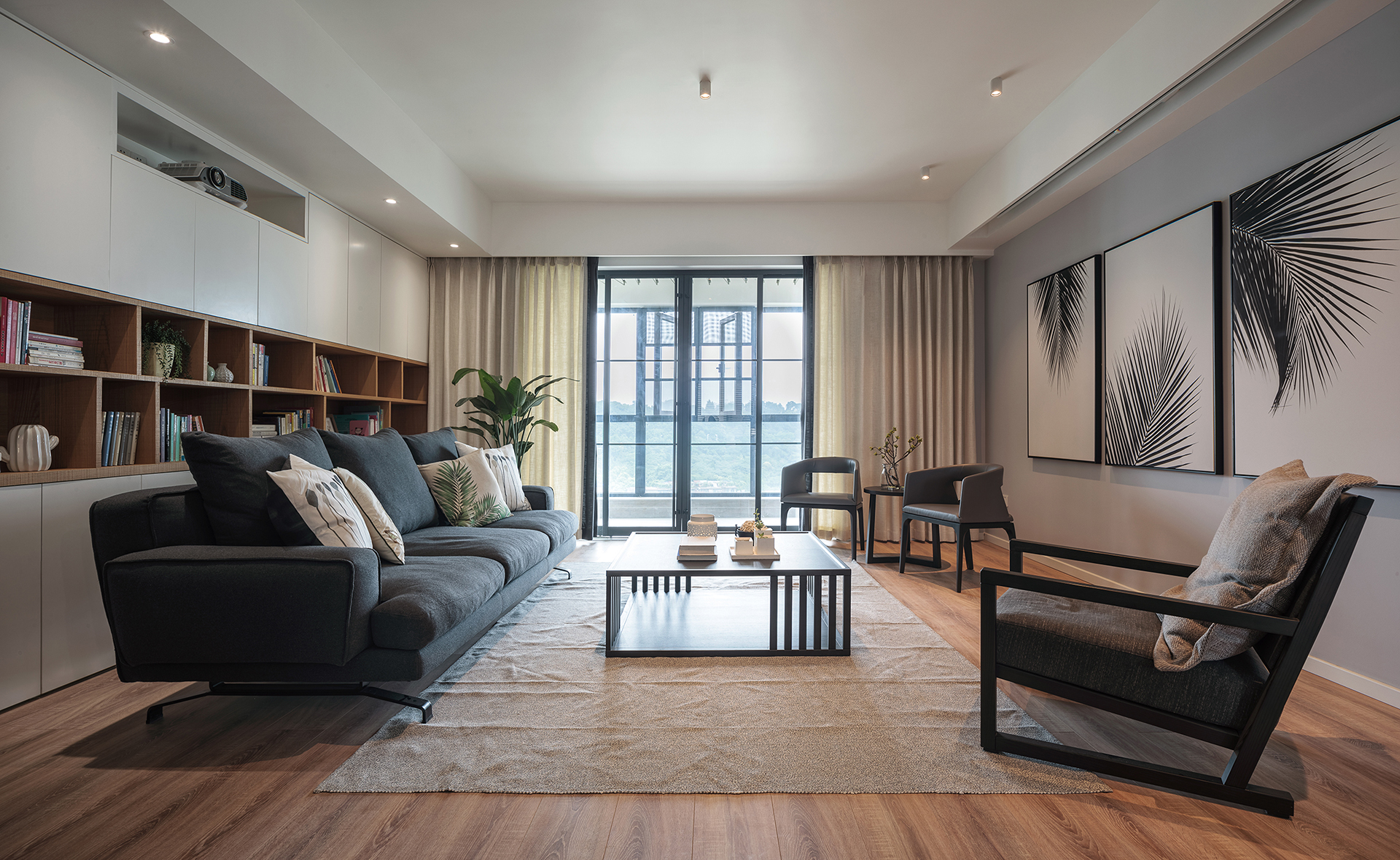 金花梨家具在现代客厅中的应用