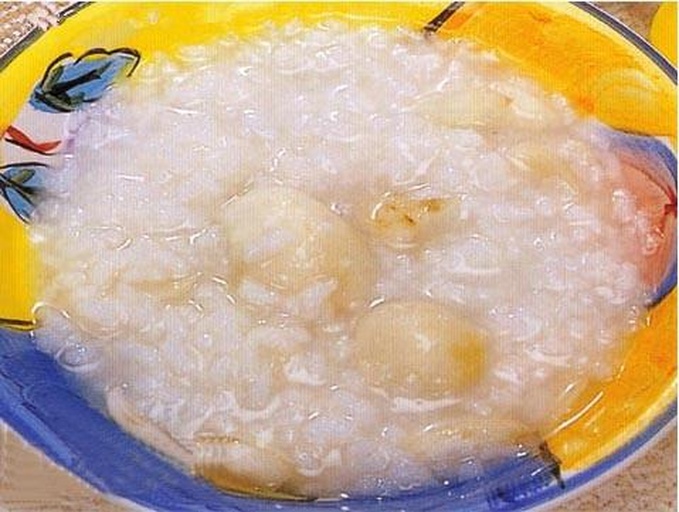 桂圆八宝粥成品图