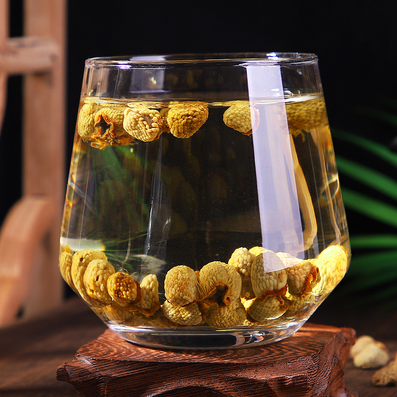 侧柏花茶冲泡过程