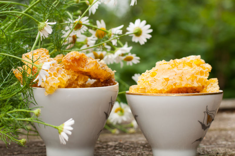 蜂蜜柠檬凉拌蜜花丑耳成品图