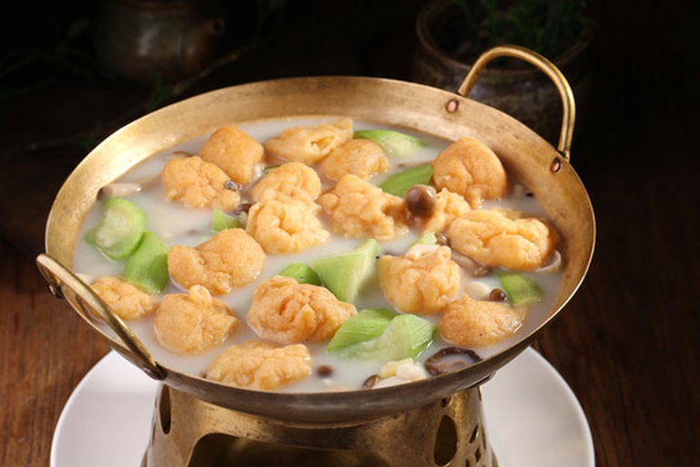 平菇炖豆腐锅具展示