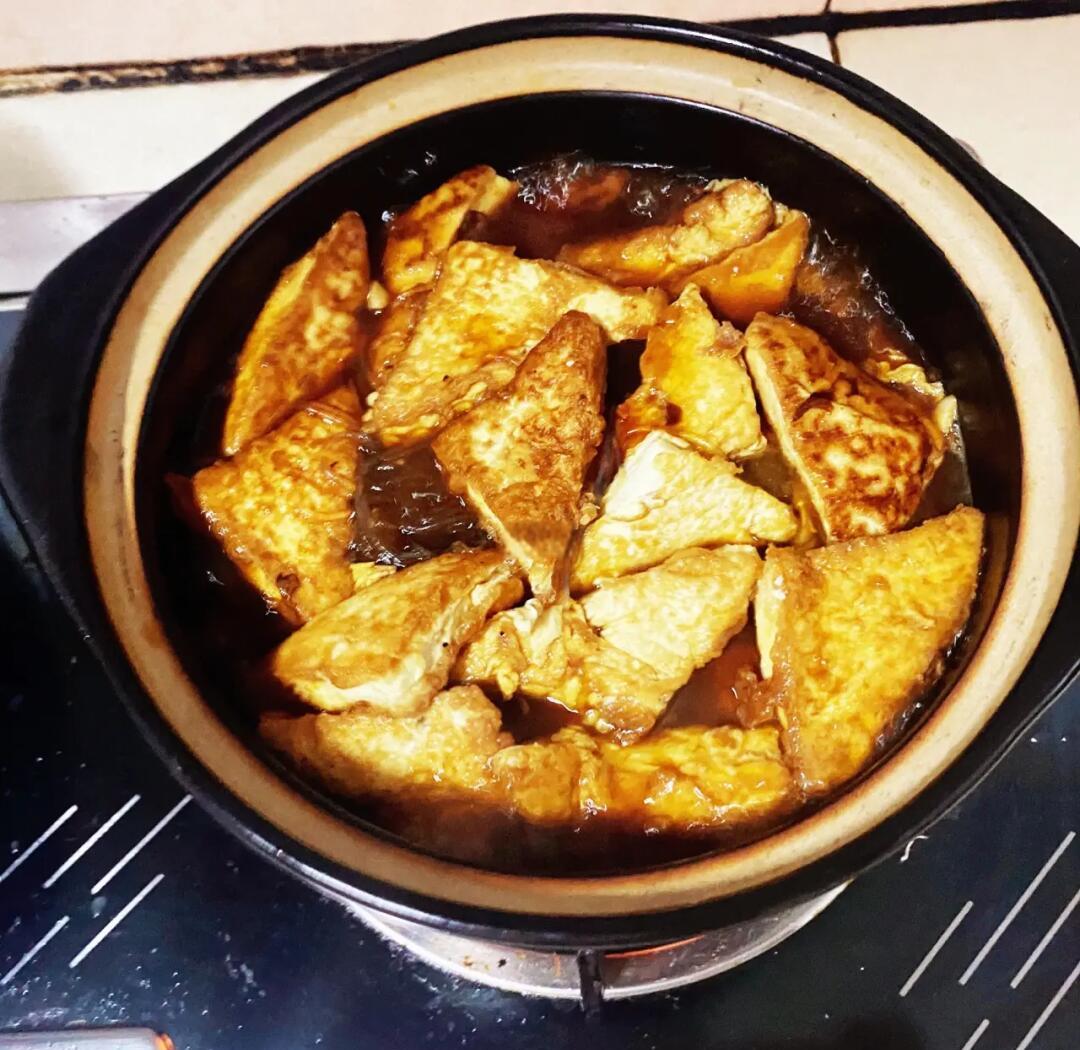 豆腐炖煮特写