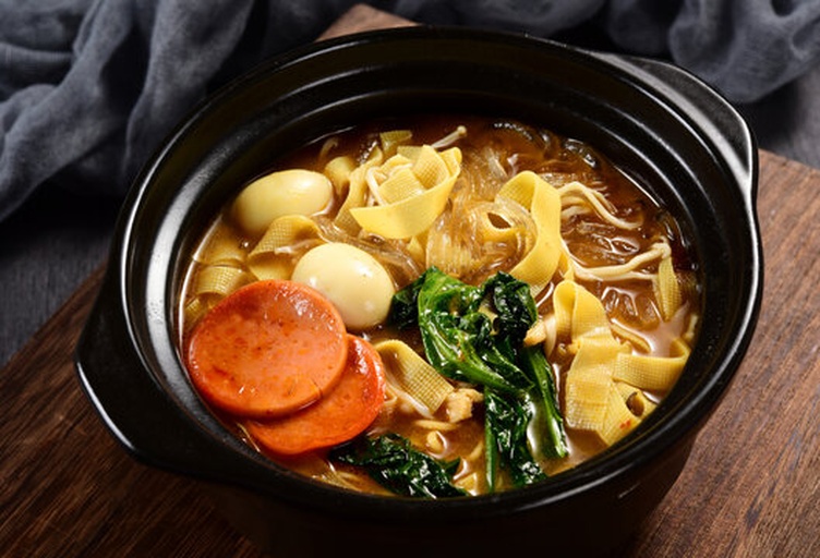 炖煮过程特写