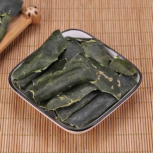 市场售卖的整株海带特写