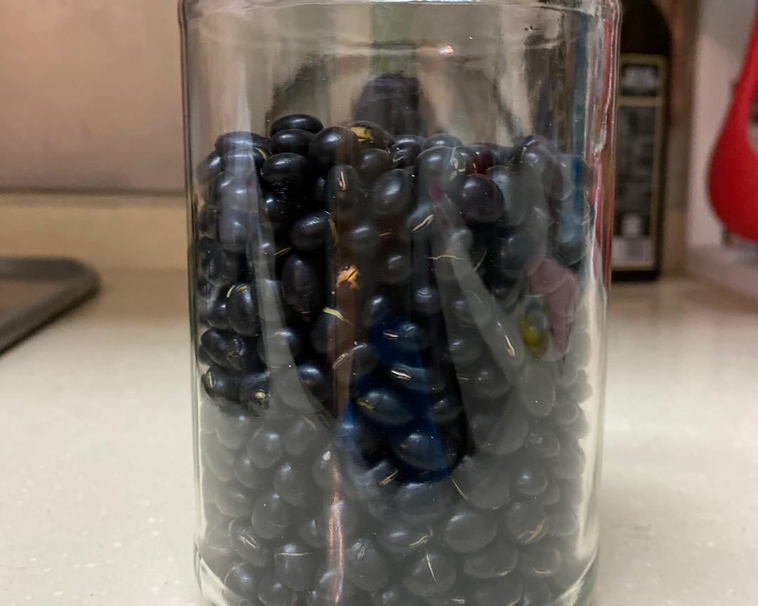 炒黑豆密封保存示意图