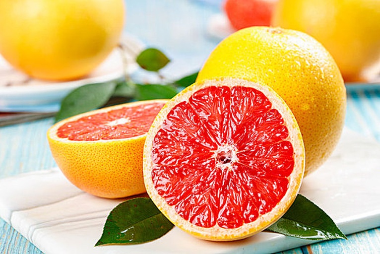 红宝石粉色葡萄柚特写