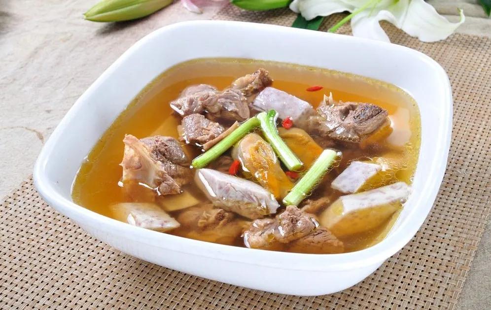 毛芋头炖排骨成品图