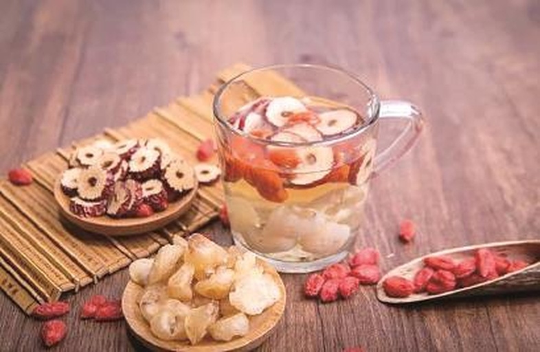 红枣片与其他食材搭配冲泡图