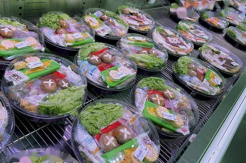 ‘皇帝’西生菜在超市货架上的陈列效果