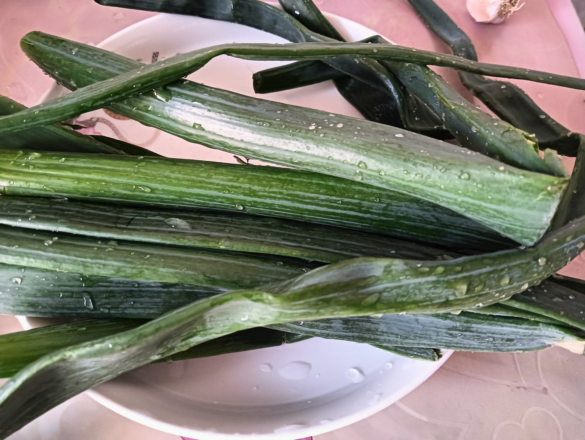 韭菜焯水处理过程