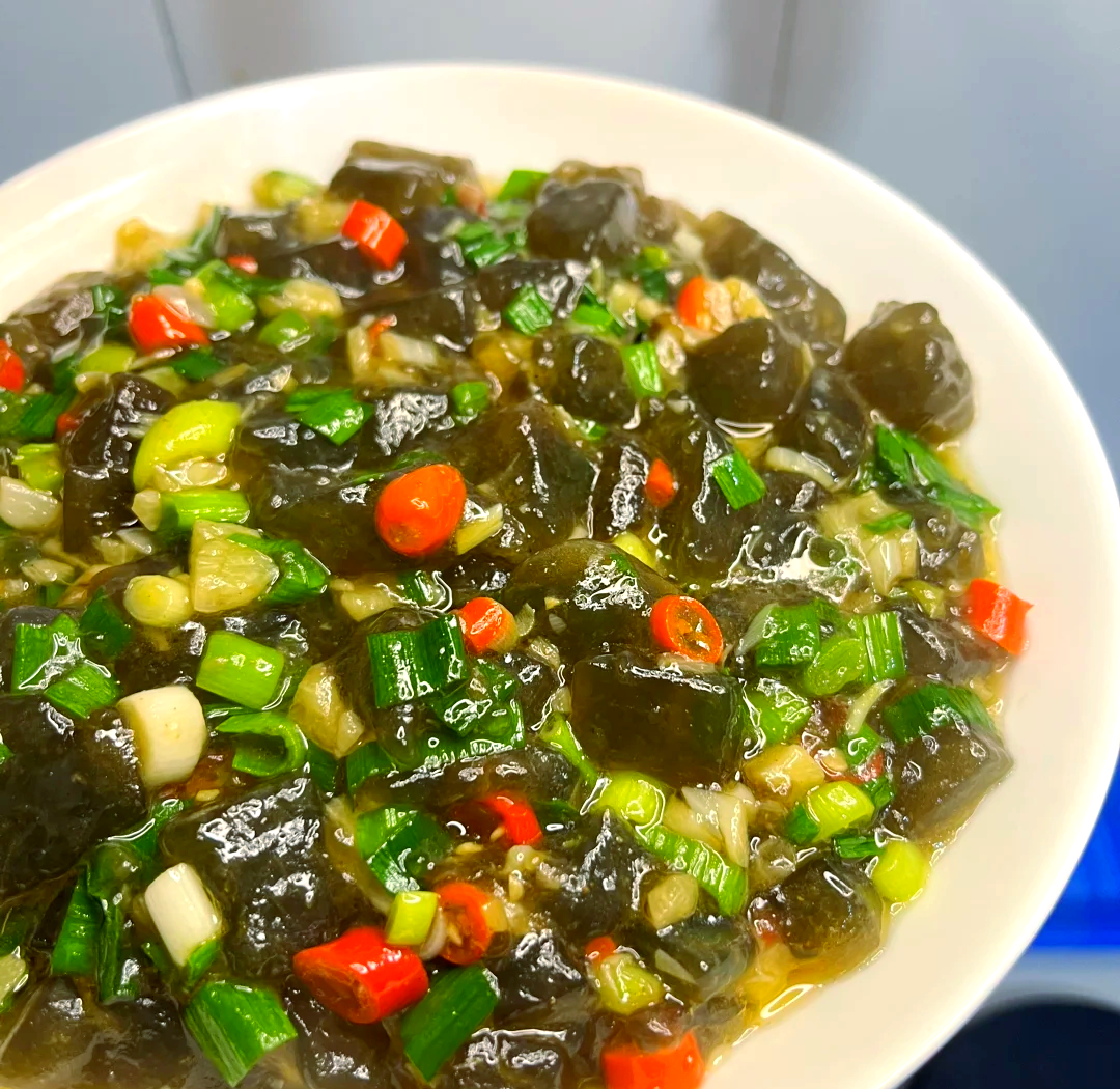 烧椒皮蛋成品展示