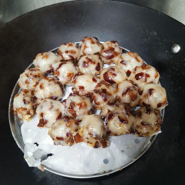 鲜枣蜜粽蒸制过程特写