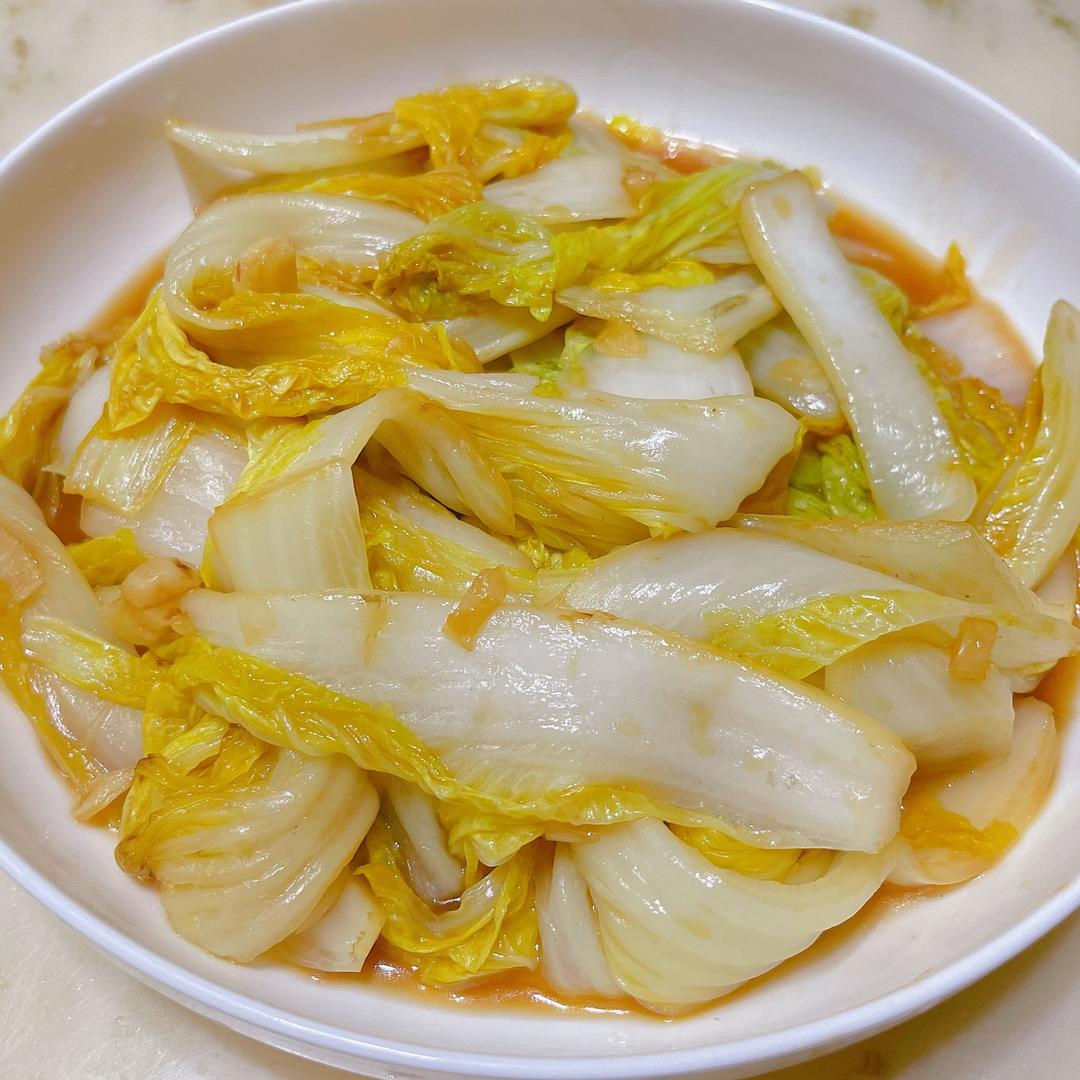 娃娃菜清炒出锅成品图