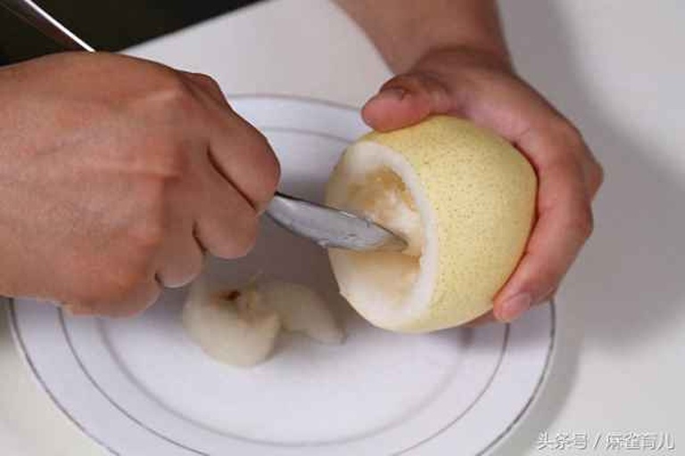 酥梨去核处理过程