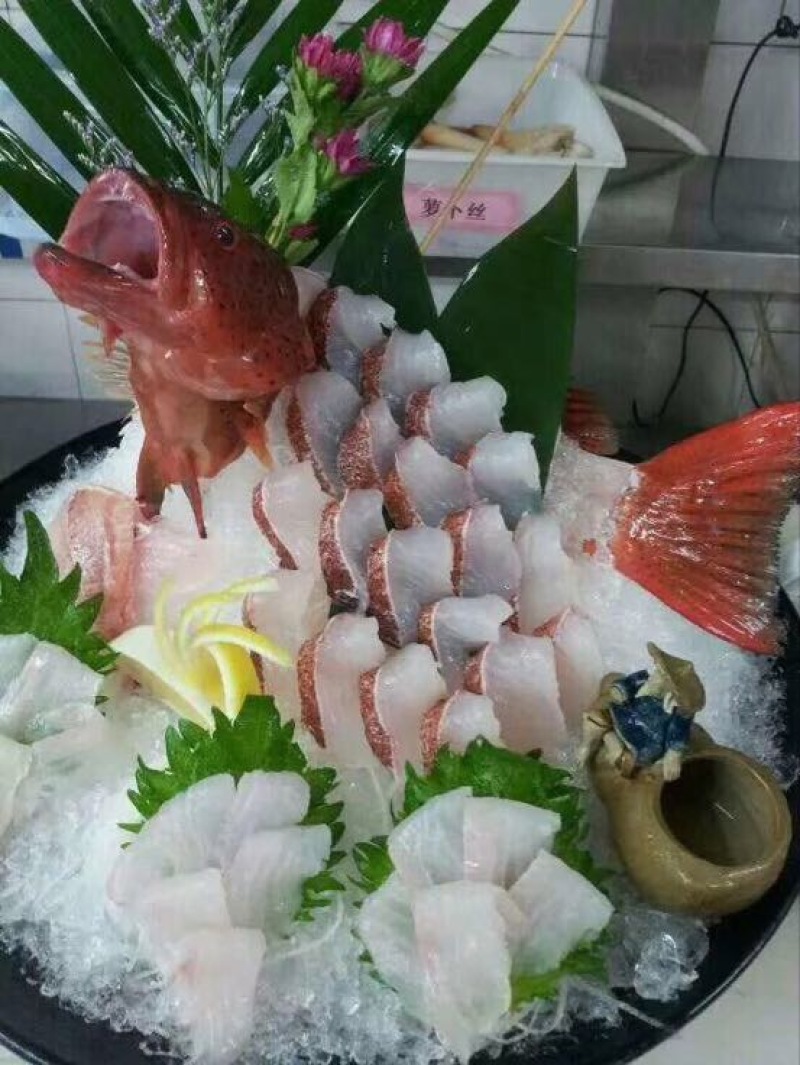 燕尾斑