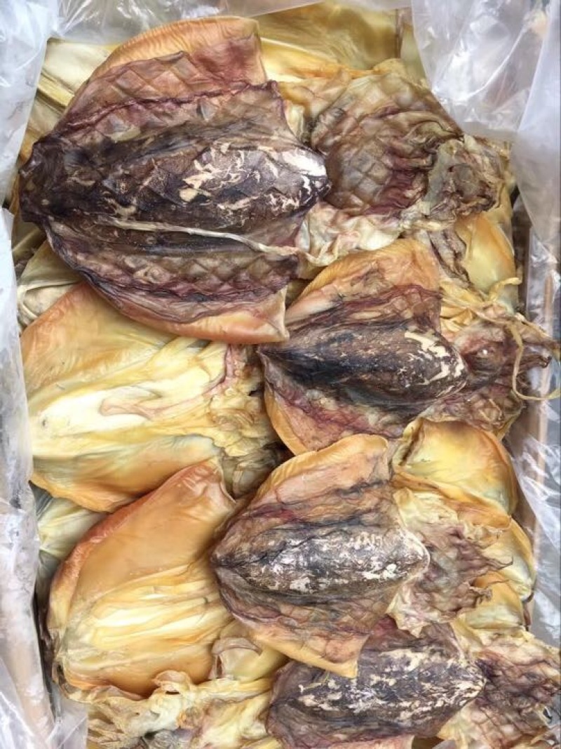 墨鱼干本地墨鱼干，干度好，条数足
