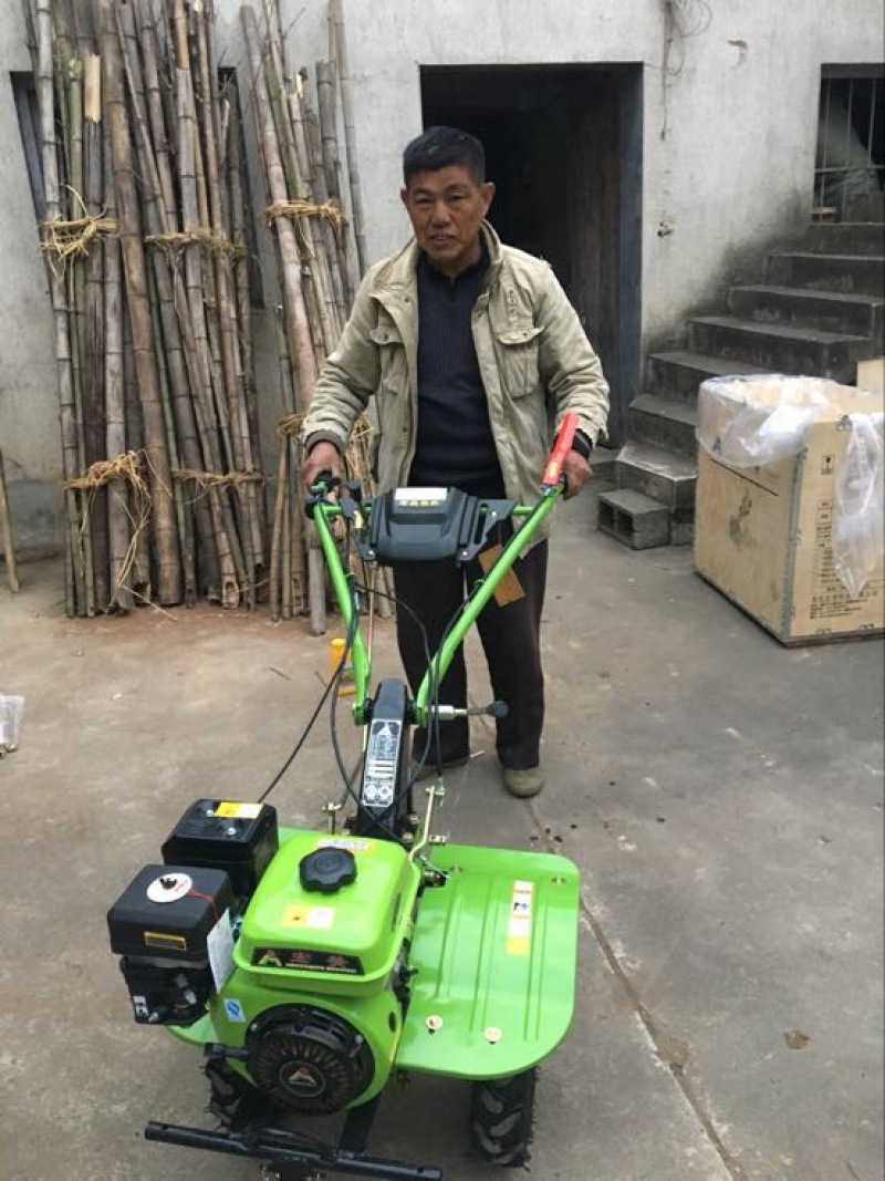 微耕机汽油型平地