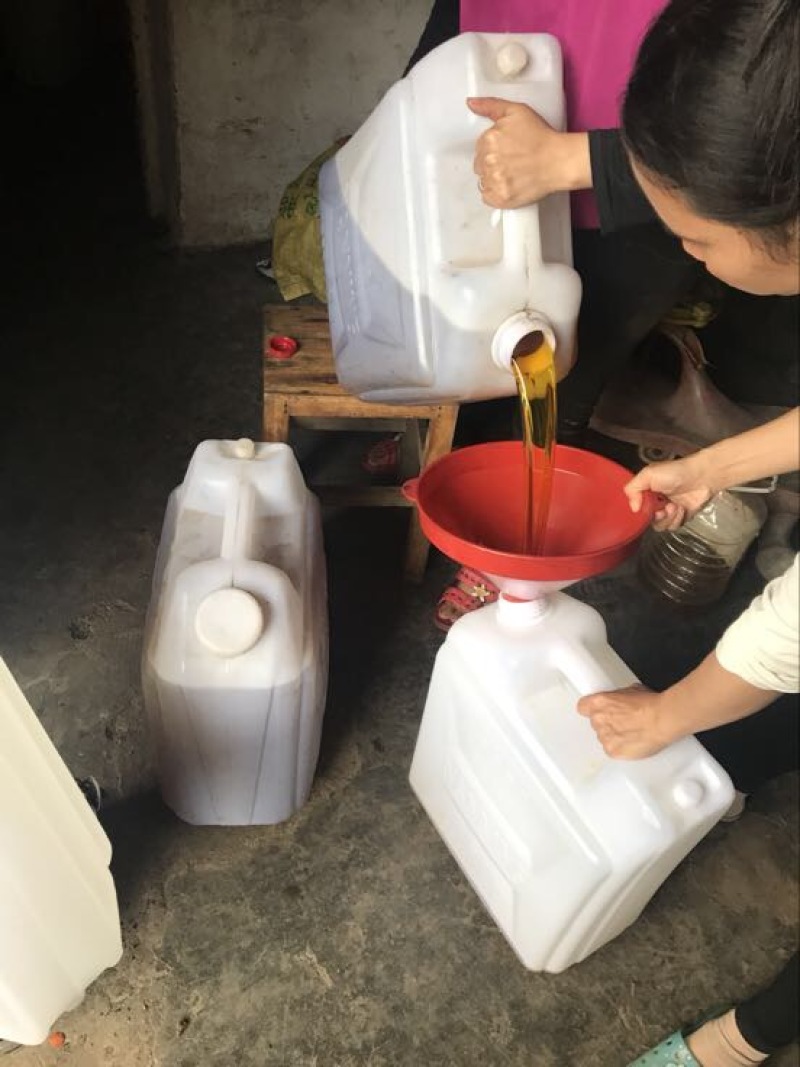 茶树油