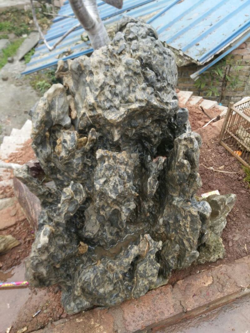 毛石雅安石