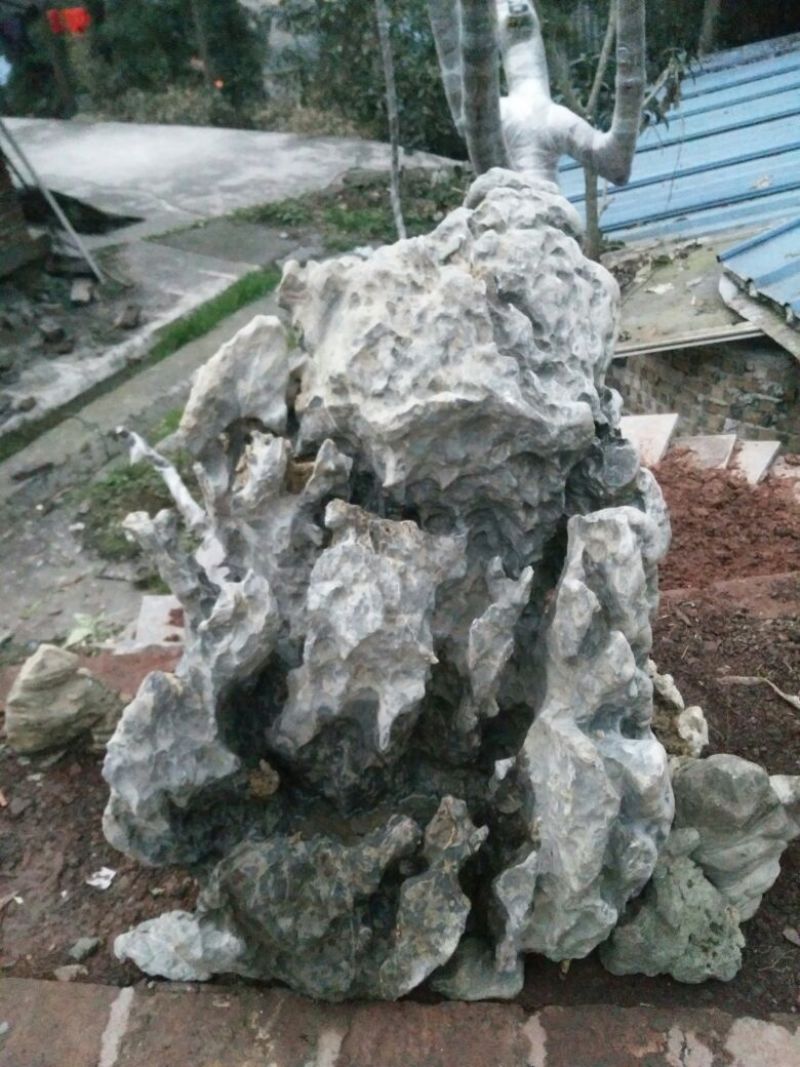 毛石雅安石