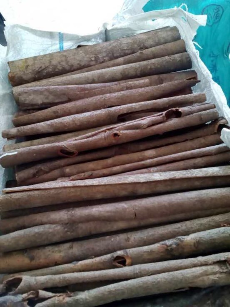 中通桂皮，桂皮干，薄皮干货桂皮渣肉桂