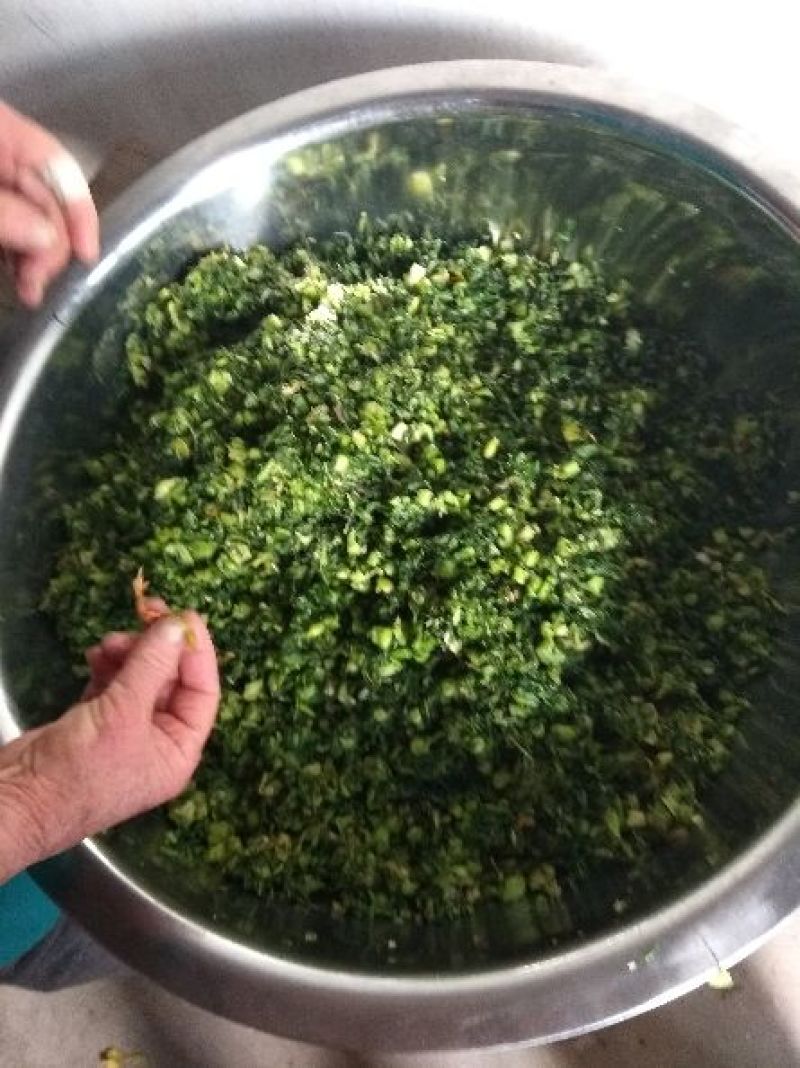 梅干菜农家地里种的雪里蕻腌制纯手工，无添加安全妈妈做的