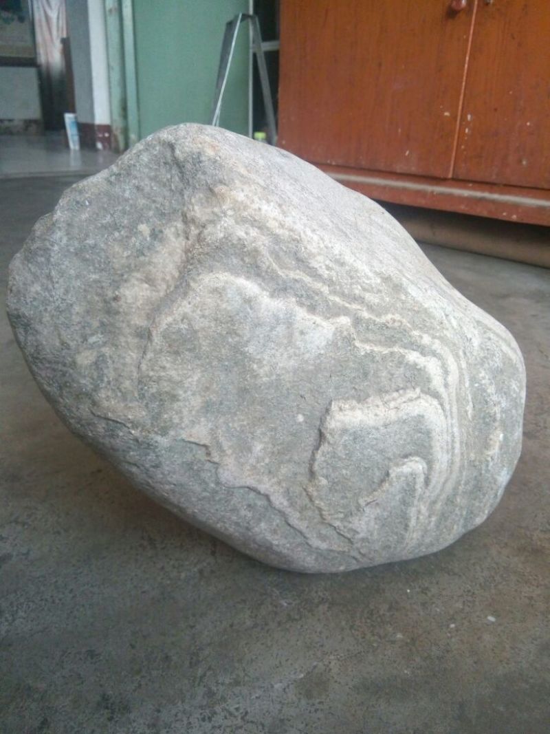 毛石