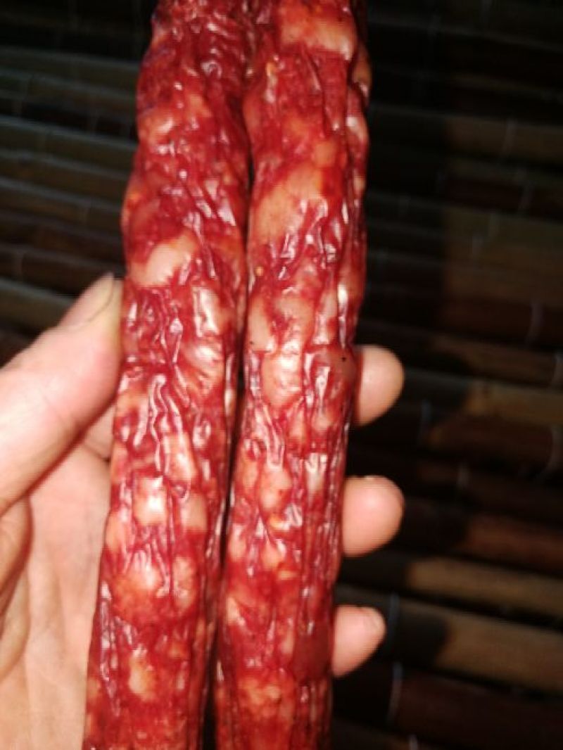 腊肠麻辣大香肠，广味大腊