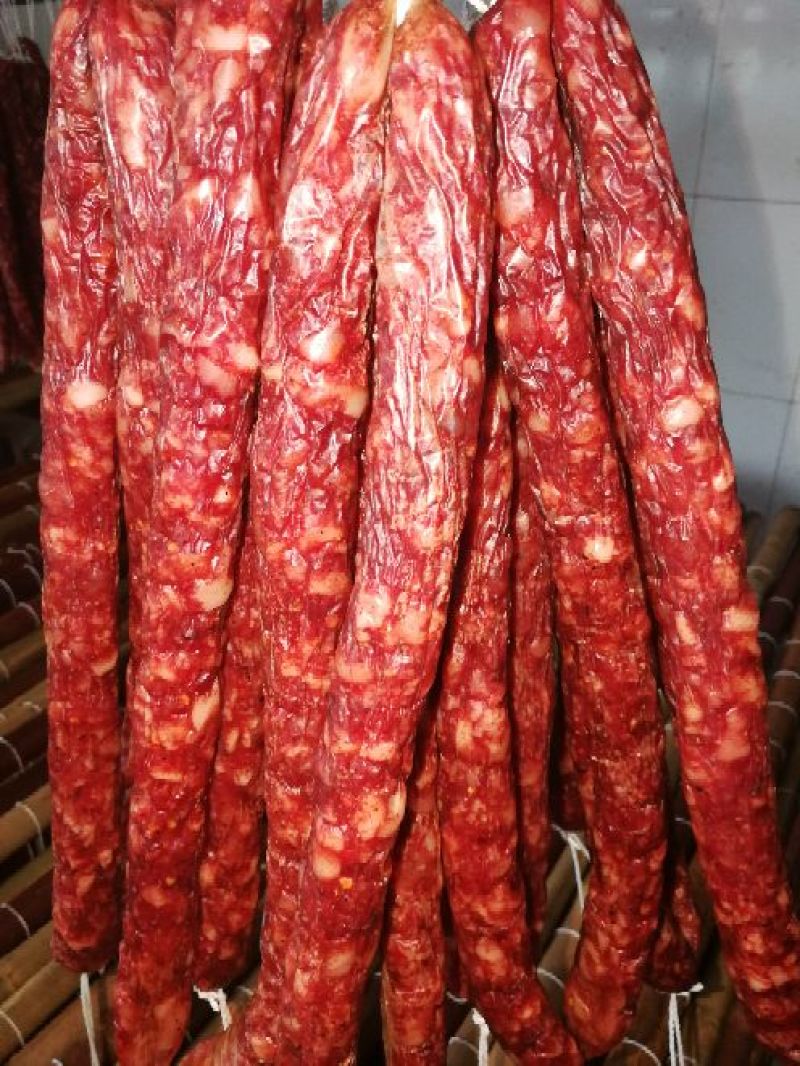 腊肠麻辣大香肠，广味大腊