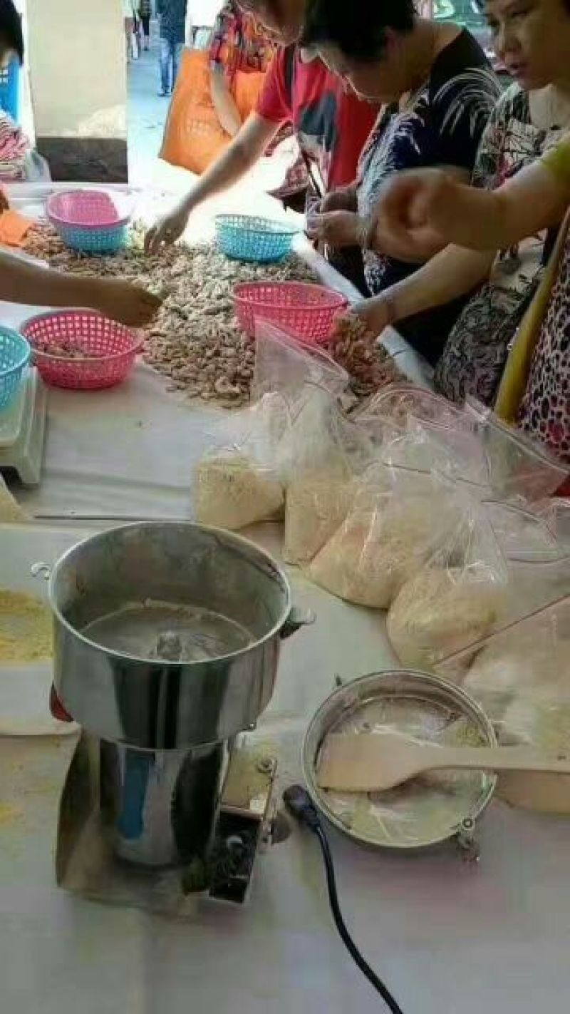 云南小黄姜干姜块现场打粉模式专用配广告