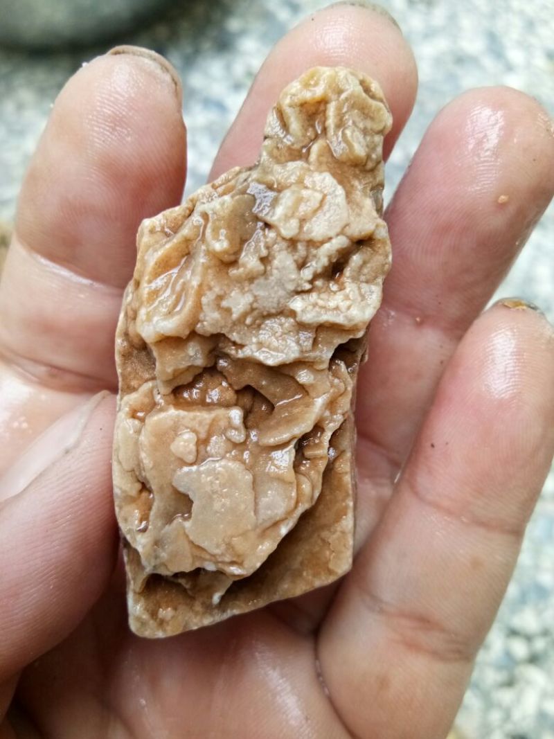 毛石