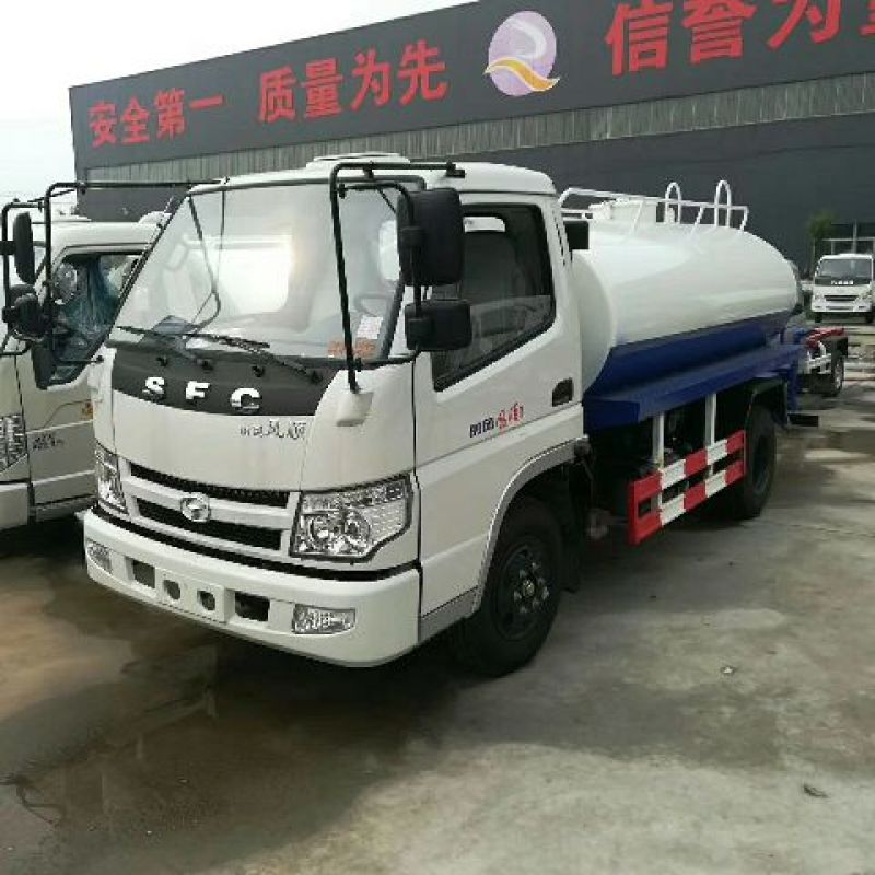 环卫车