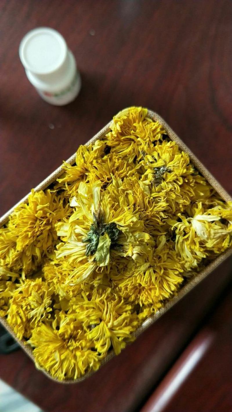 怀菊花罐装