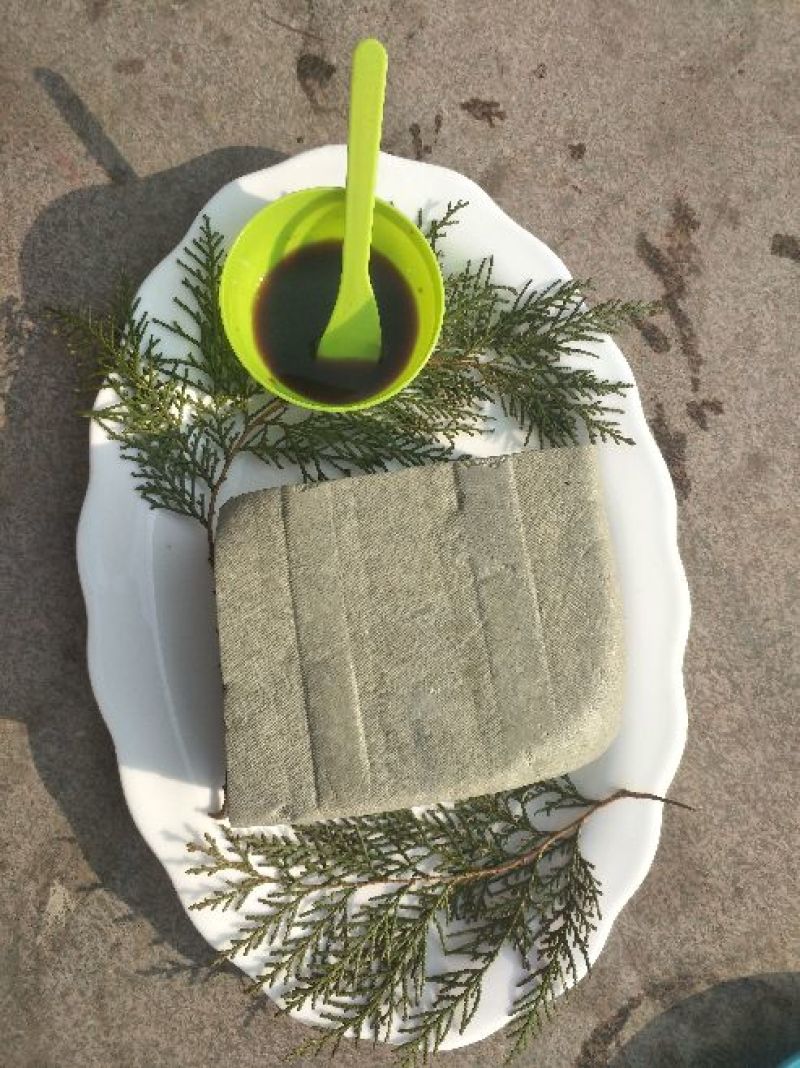 豆腐黑豆腐
