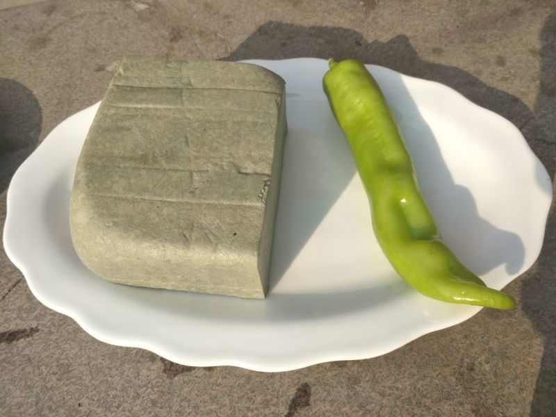 豆腐黑豆腐